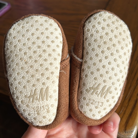 Baby Shoes - Picture 6 of 6